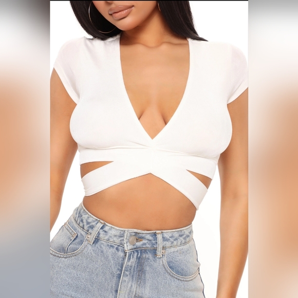 Fashion Nova- Love Tree Slinky Top *Nwt* - Picture 3 of 11